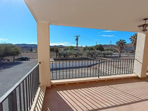 Country House Of 120 M² In Aspe, Spain