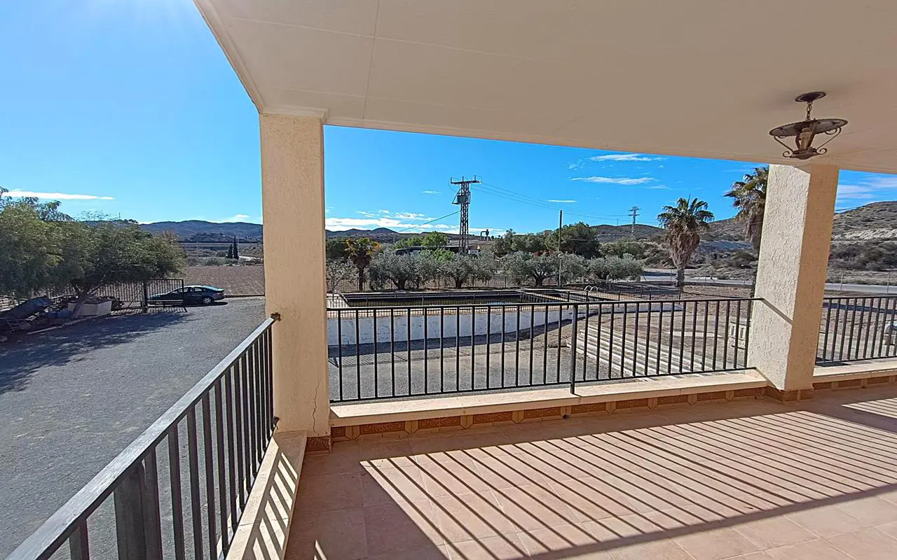 Country House Of 120 M² In Aspe, Spain
