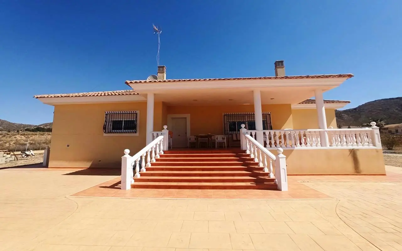 Country House Of 210 M² In Aspe, Spain