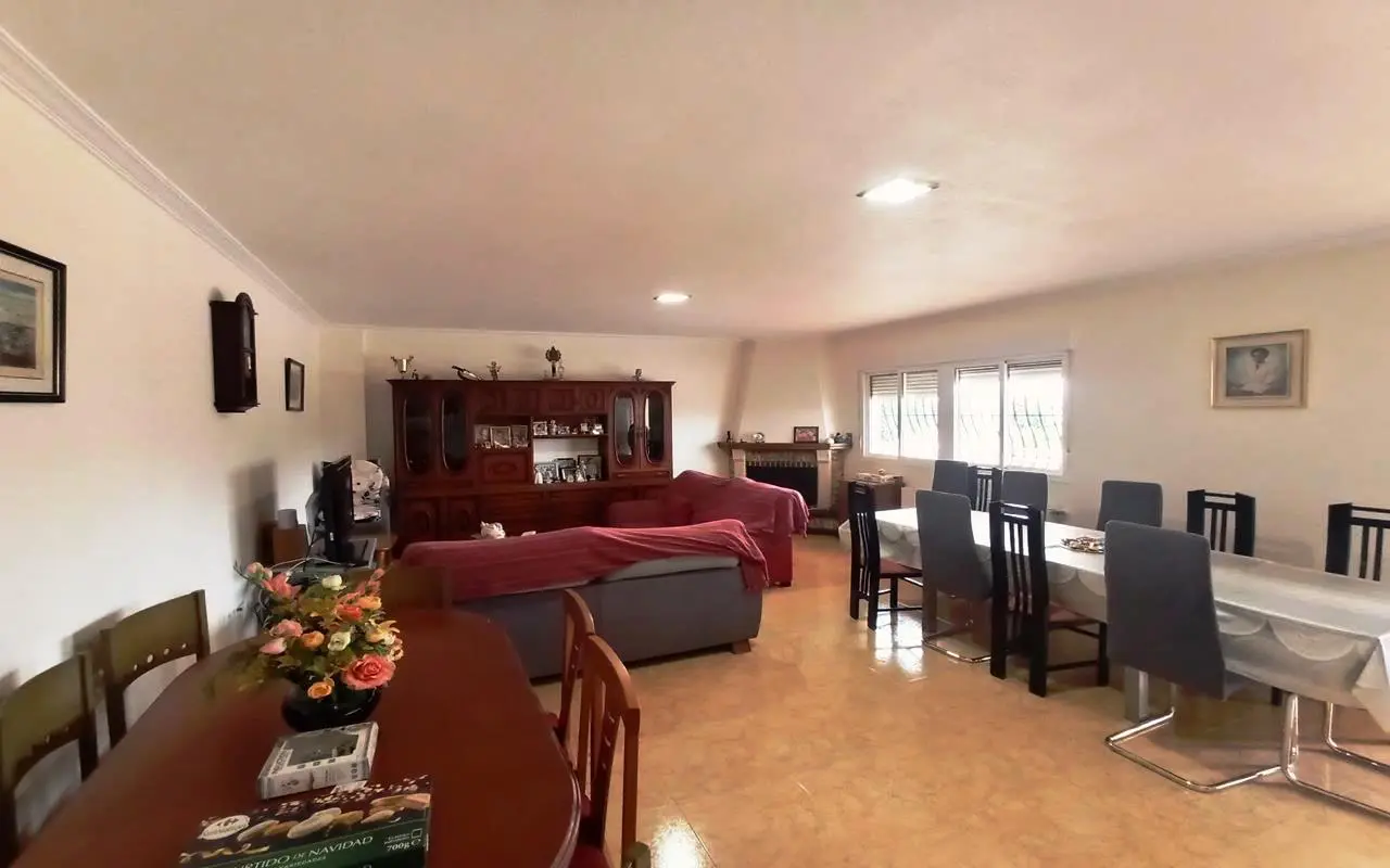 Country House Of 210 M² In Aspe, Spain