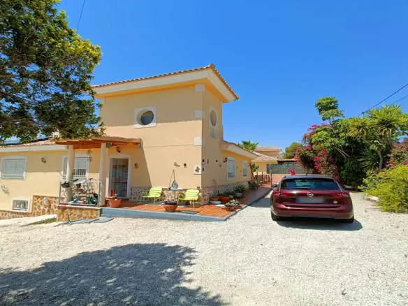 Villa Of 372 M² In Abanilla, Spain