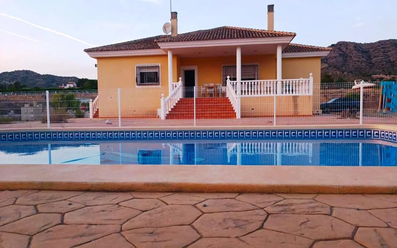 Country House Of 210 M² In Aspe, Spain