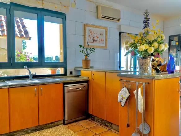 5-bedroom Country House In Cocentaina, Spain (411 M²)