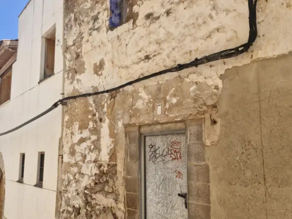 Plota de 150 M² i Sagunto, an Spáinn