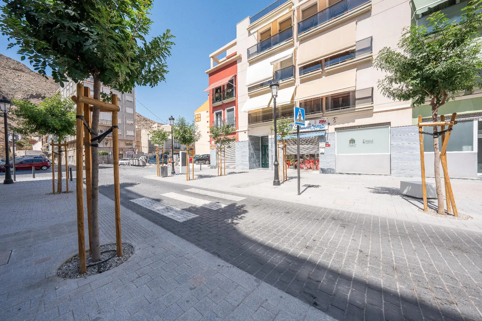 Commercial Unit Of 100 M² In Orihuela, Spain