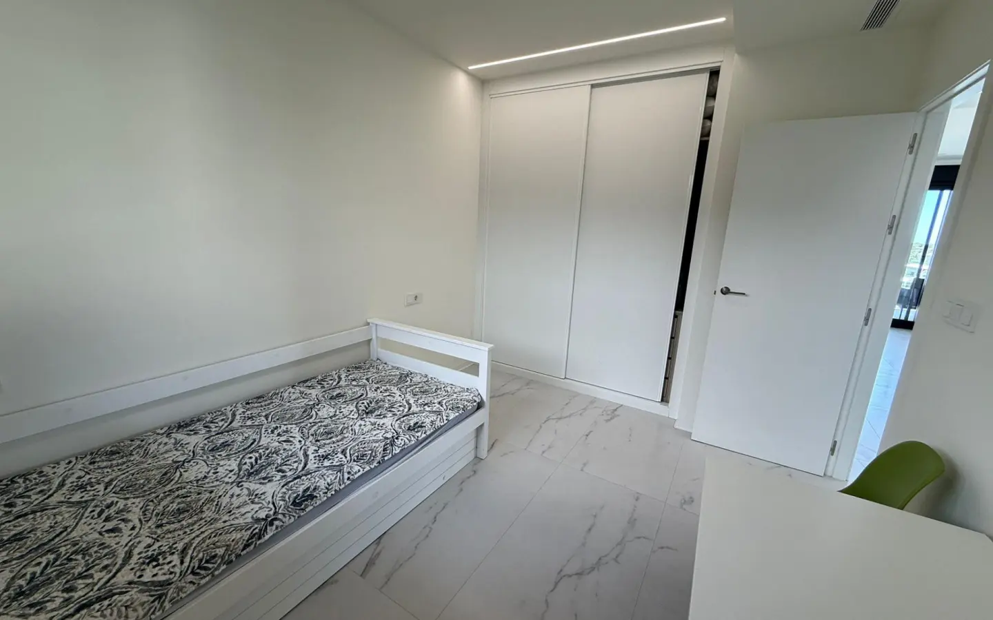 Apartment 105 M² In Finestrat, Spain