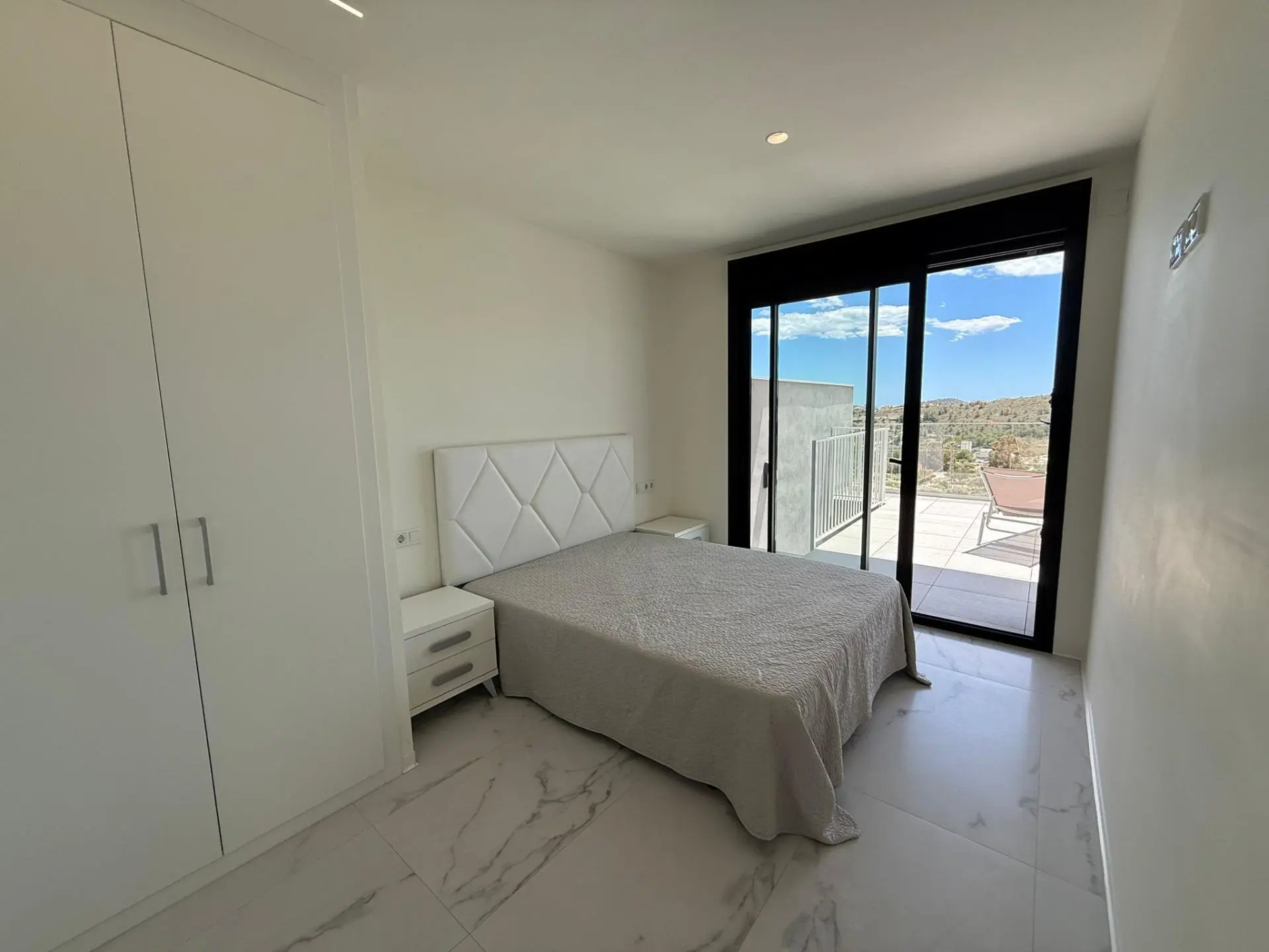 Apartment 105 M² In Finestrat, Spain