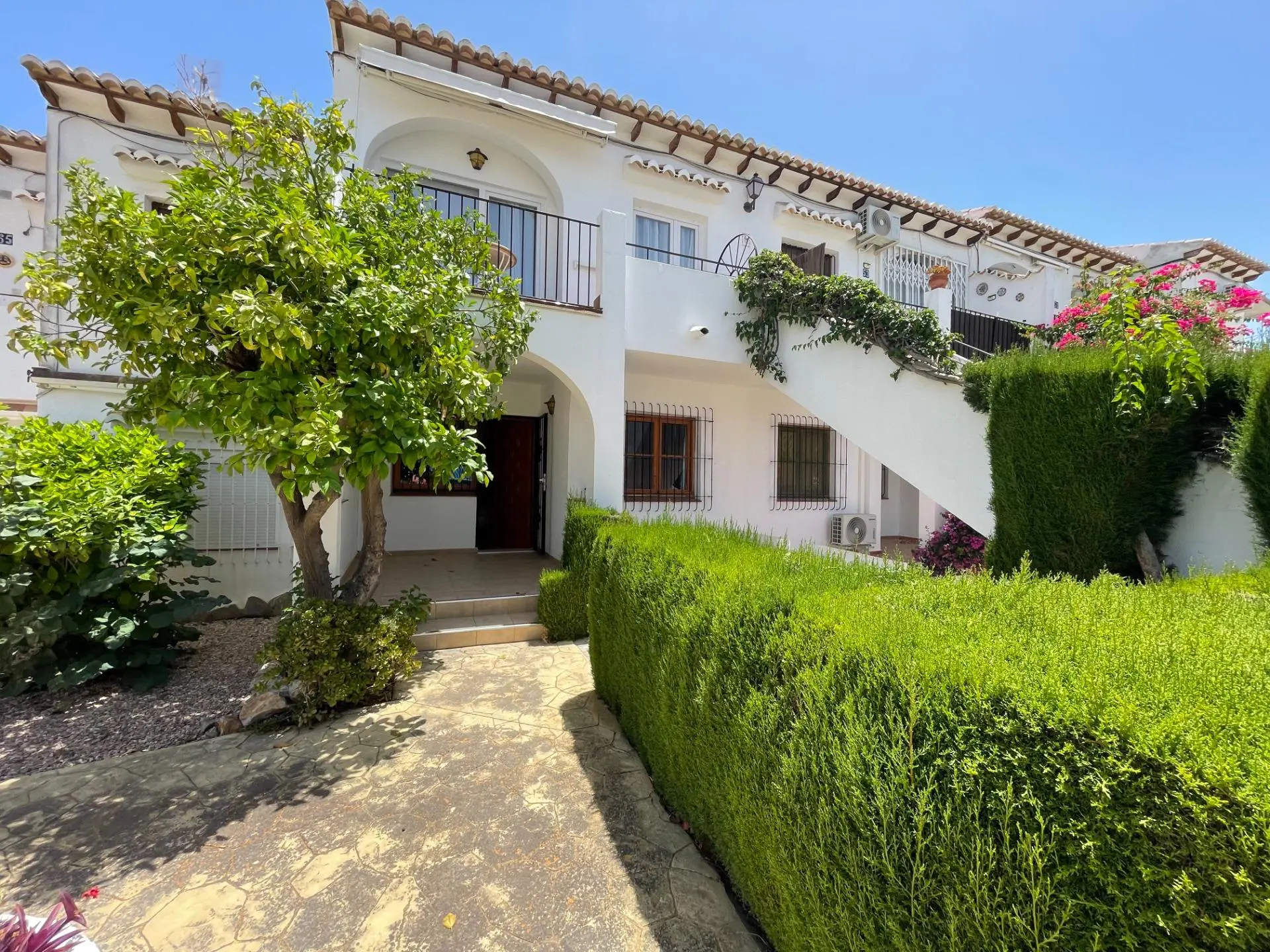 Semi 100 M² In Torrevieja, Spain