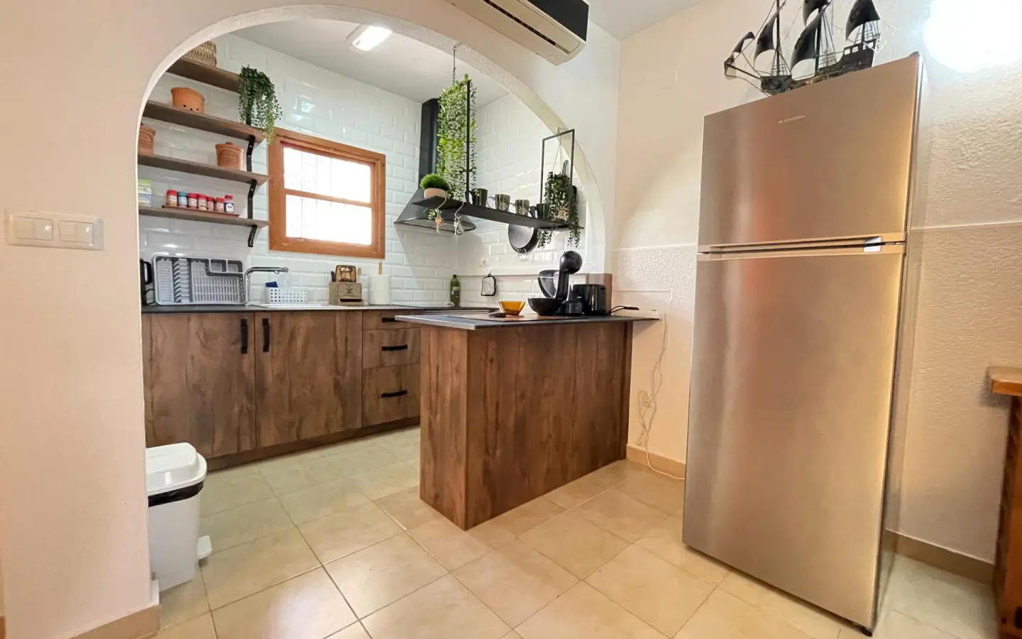 Semi 100 M² In Torrevieja, Spain