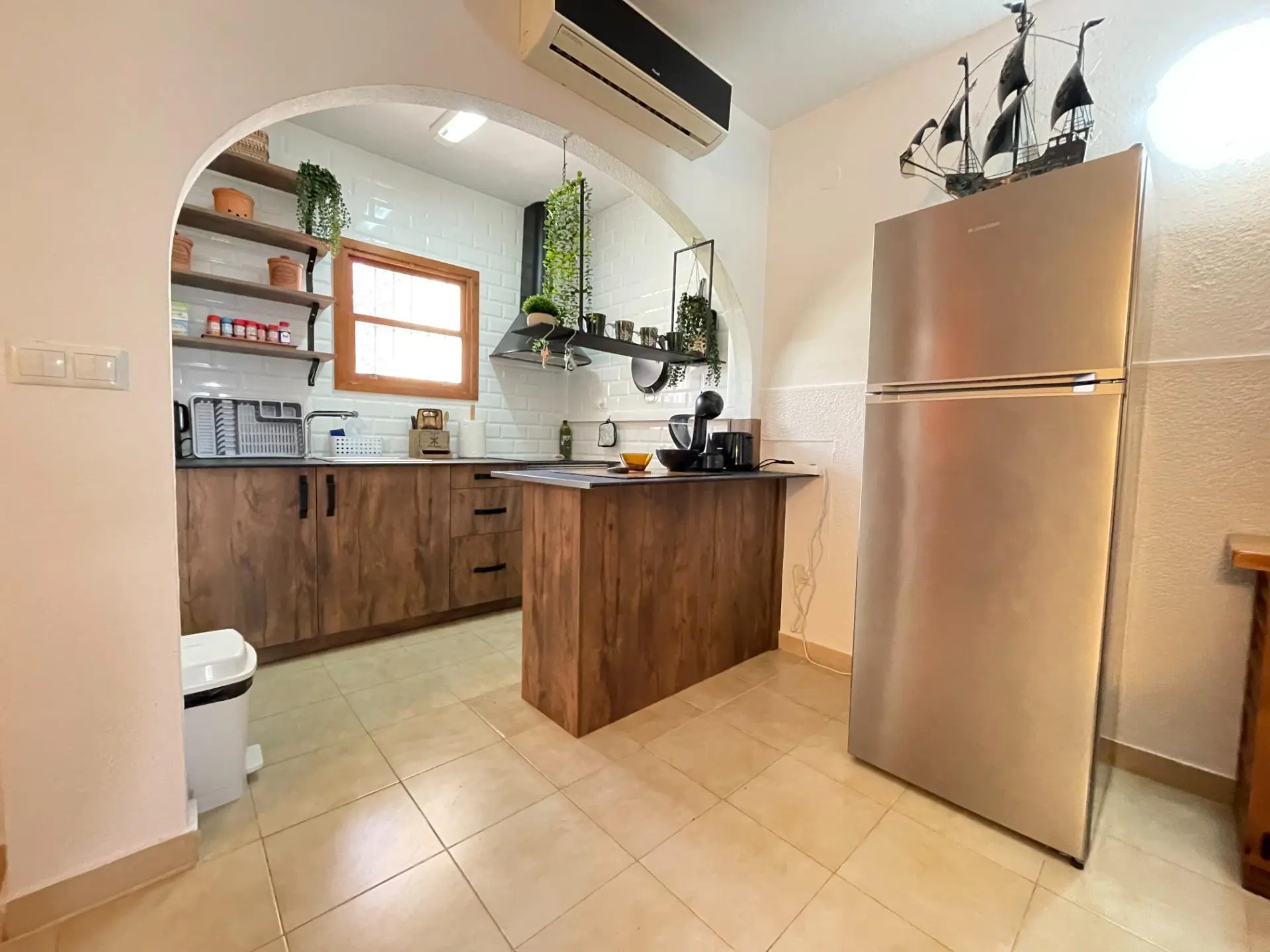 Semi 100 M² In Torrevieja, Spain