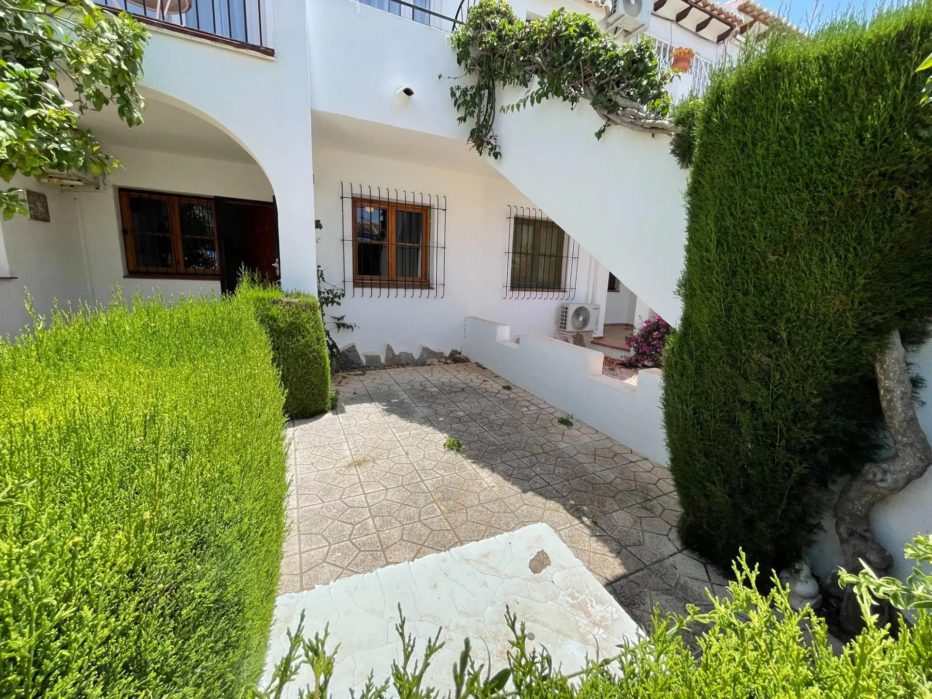 Semi 100 M² In Torrevieja, Spain
