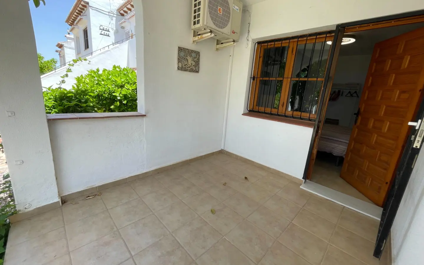 Semi 100 M² In Torrevieja, Spain