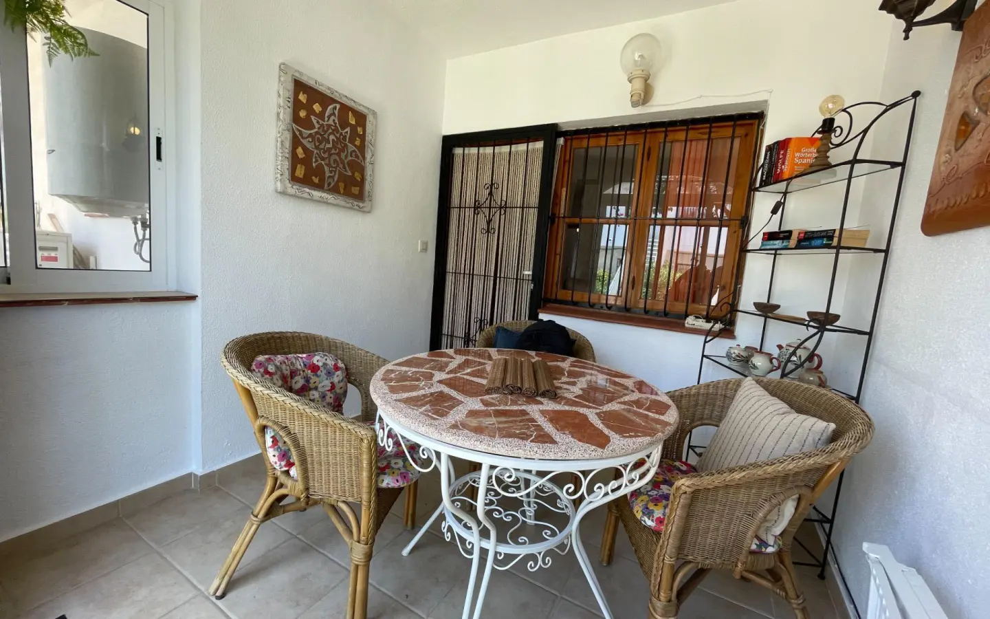 Semi 100 M² In Torrevieja, Spain