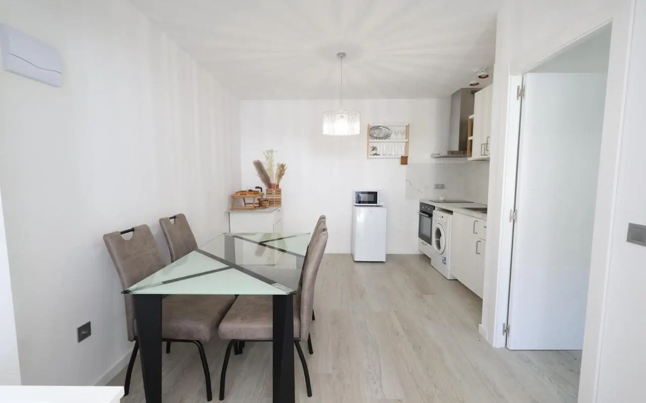Bungalow Of 50 M² With Features In Torrevieja, Spain