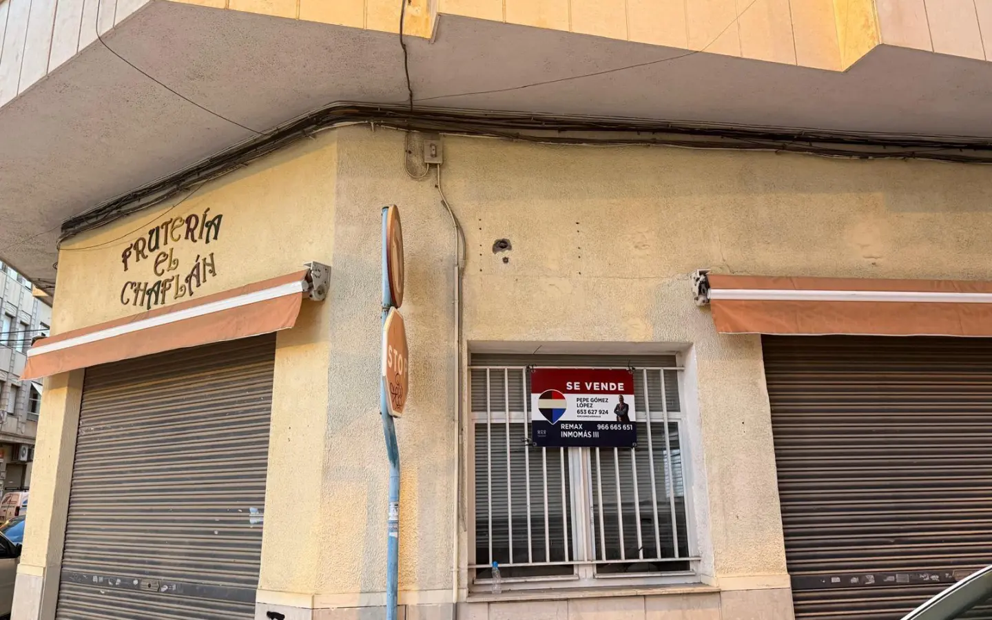 Commercial Unit Of 88 M² In Novelda, Spain