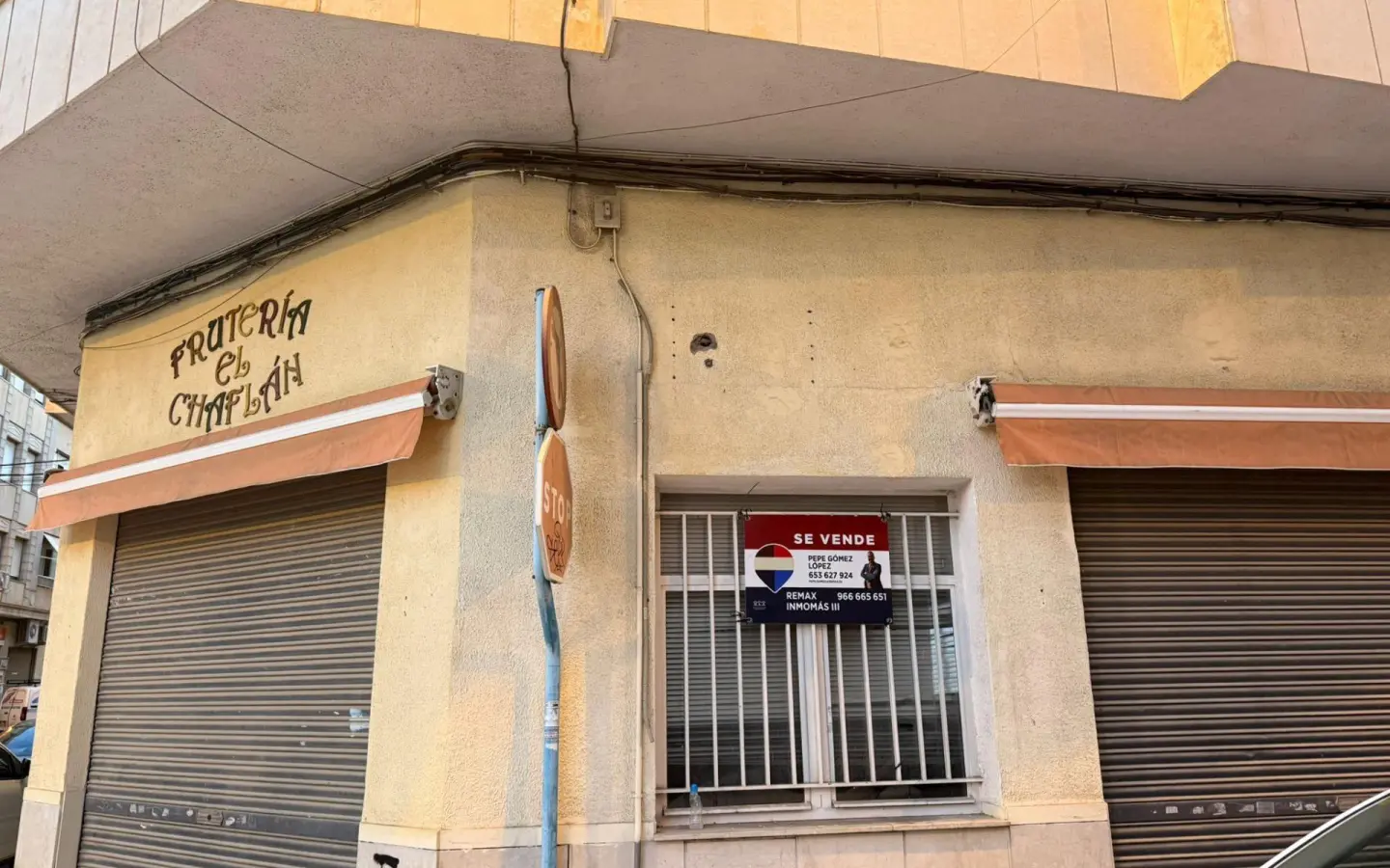 Commercial Unit Of 88 M² In Novelda, Spain