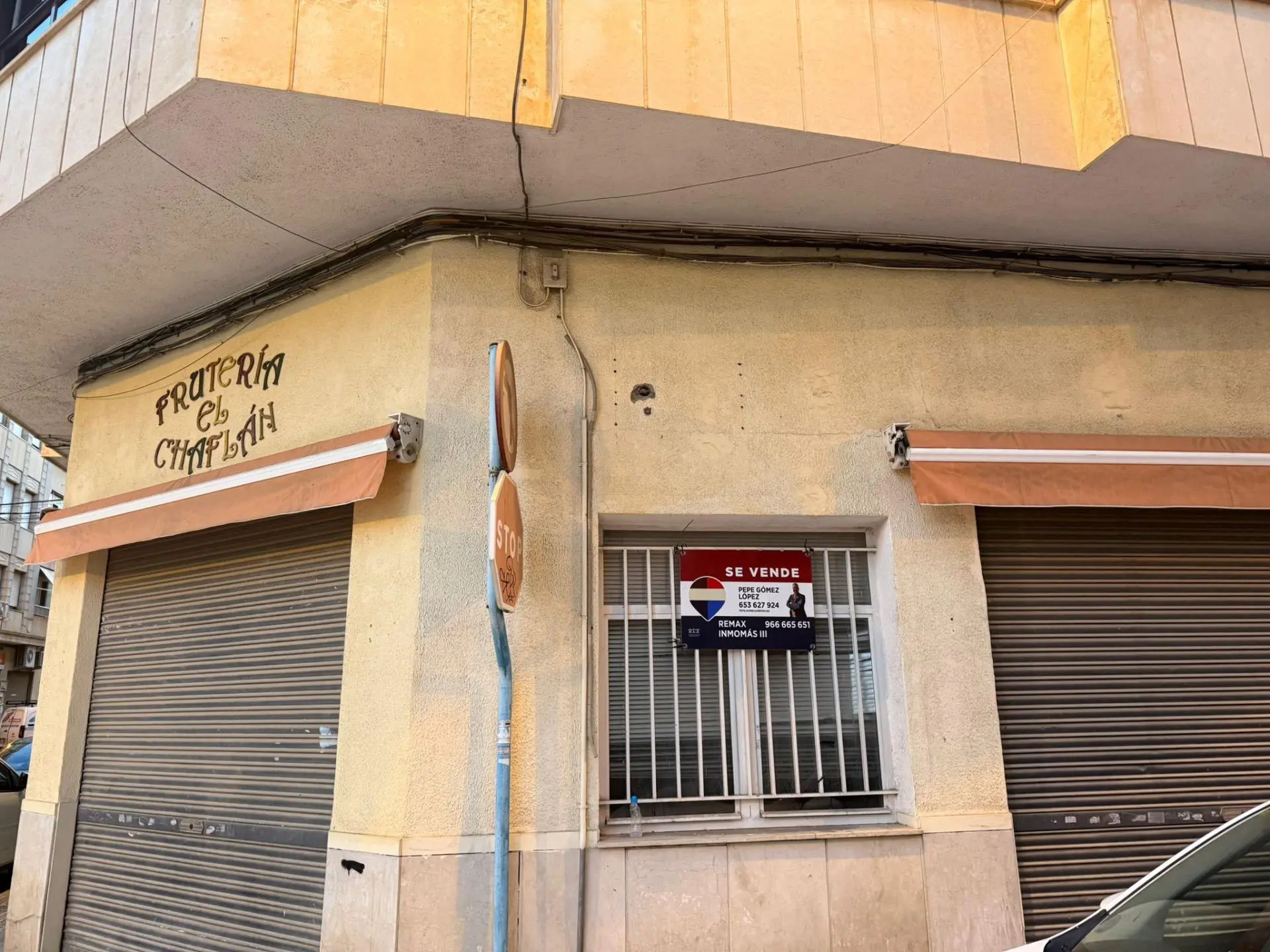 Commercial Unit Of 88 M² In Novelda, Spain