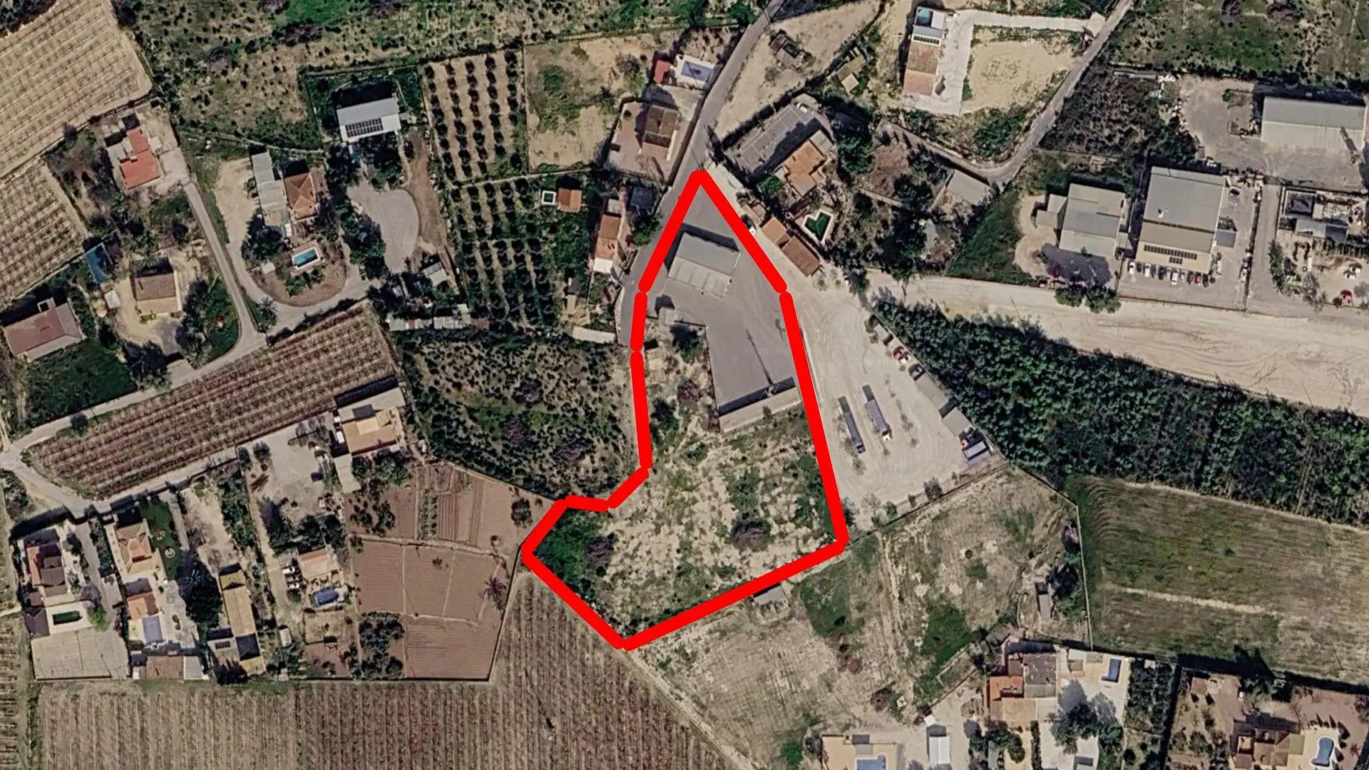Industrial Unit Of 377 M² In Elche Pedanias, Spain