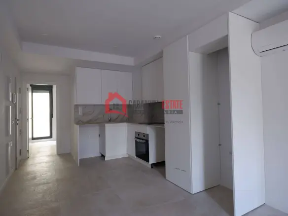 Apartment Of 79 M² In Valencia, Spain