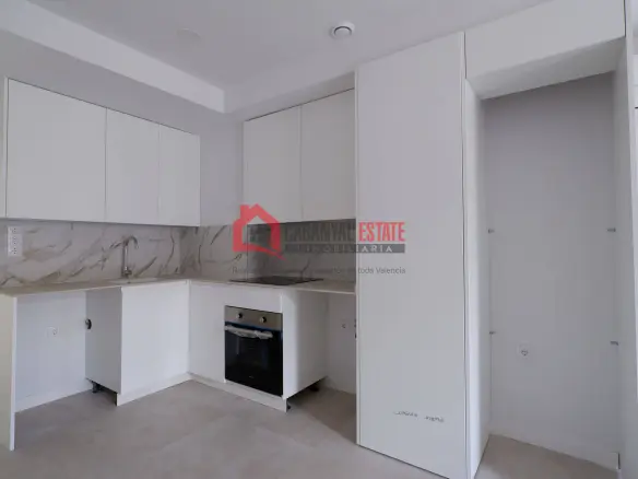Apartment Of 79 M² In Valencia, Spain