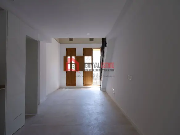 Apartment Of 79 M² In Valencia, Spain