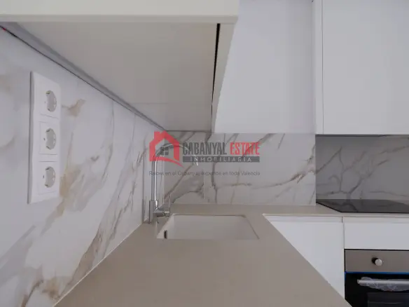 Apartment Of 79 M² In Valencia, Spain