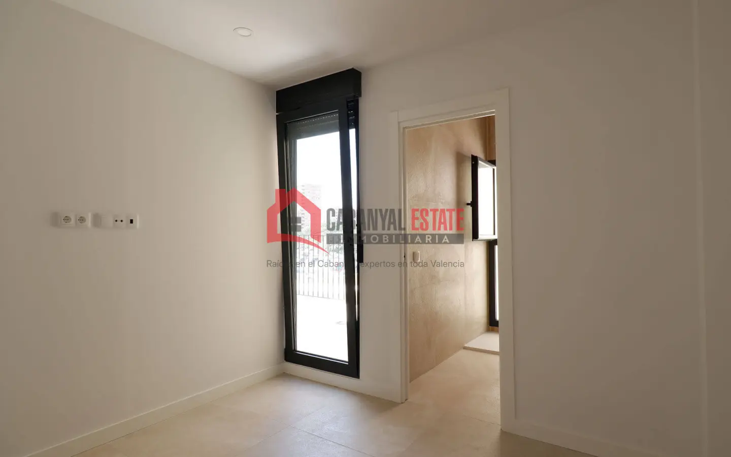 Apartment Of 79 M² In Valencia, Spain