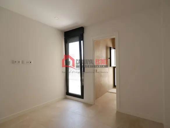 Apartment Of 79 M² In Valencia, Spain