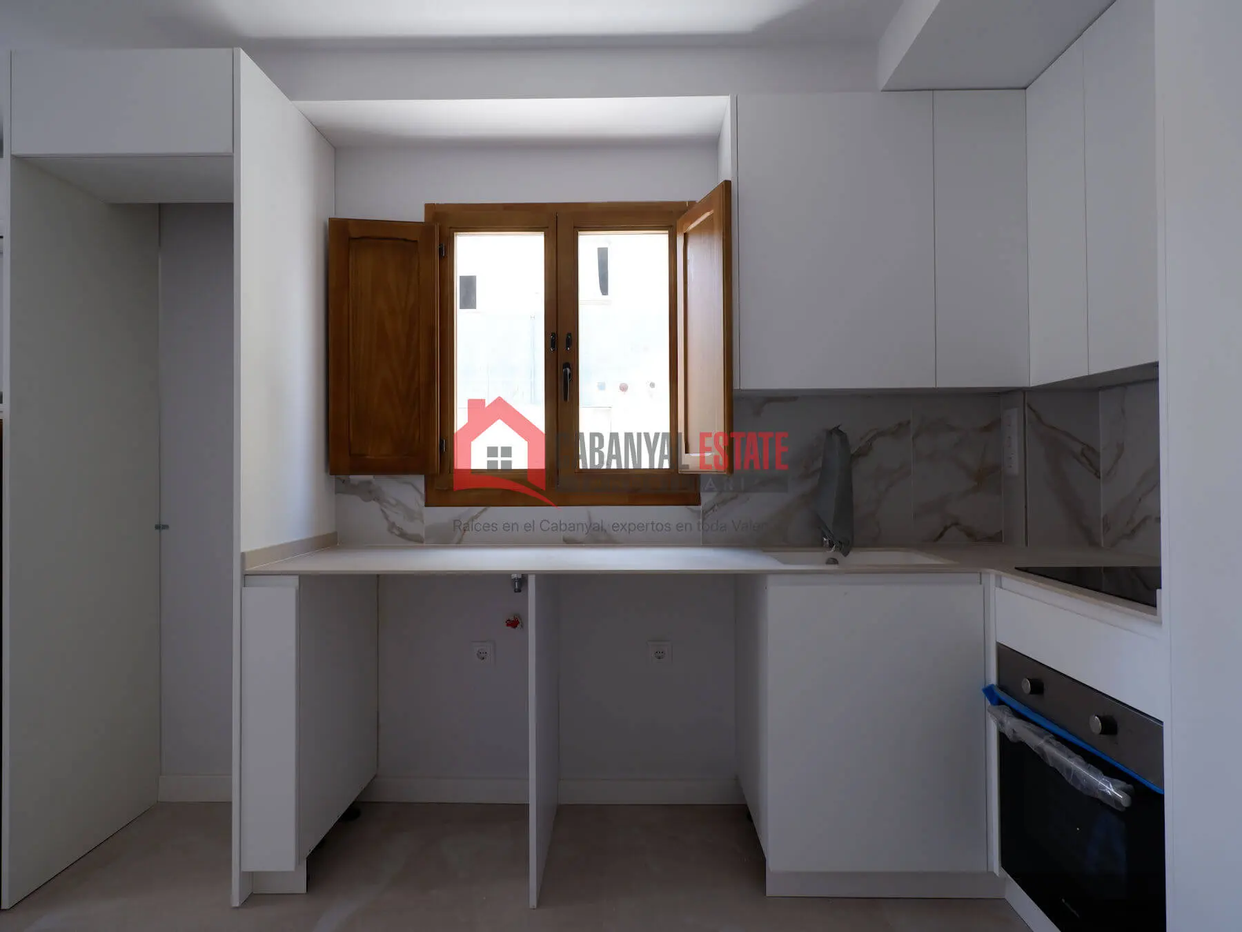 Apartment Of 80 M² In Valencia, Spain