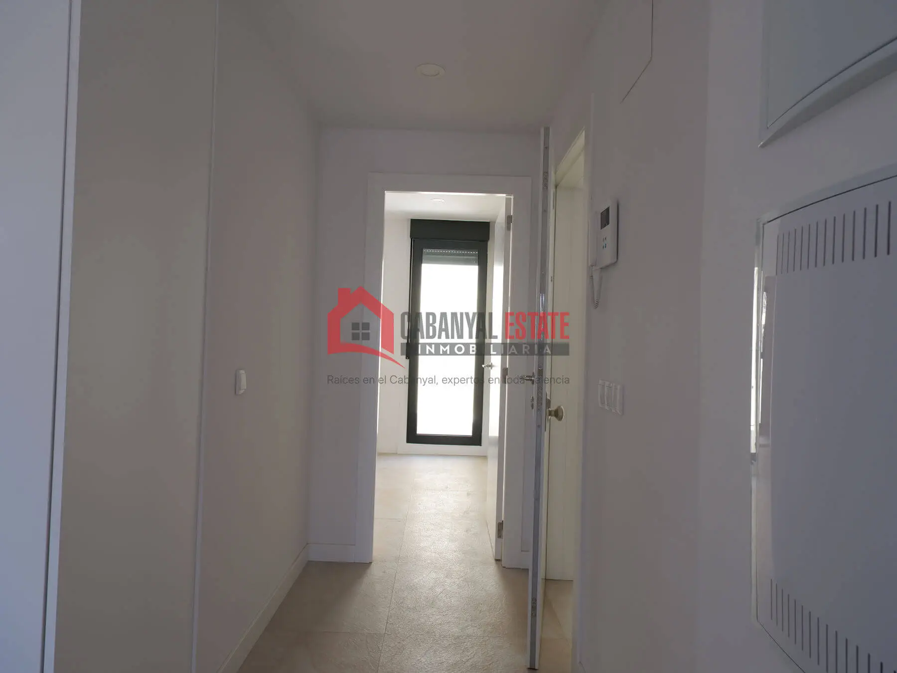 Apartment Of 80 M² In Valencia, Spain