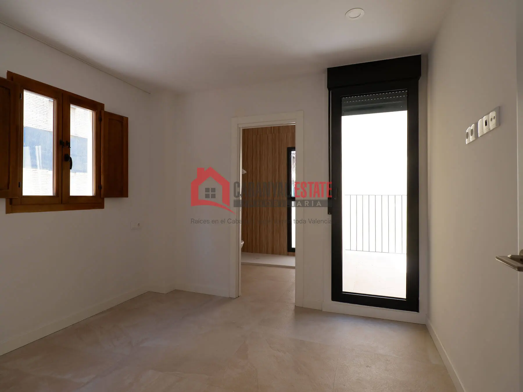 Apartment Of 80 M² In Valencia, Spain