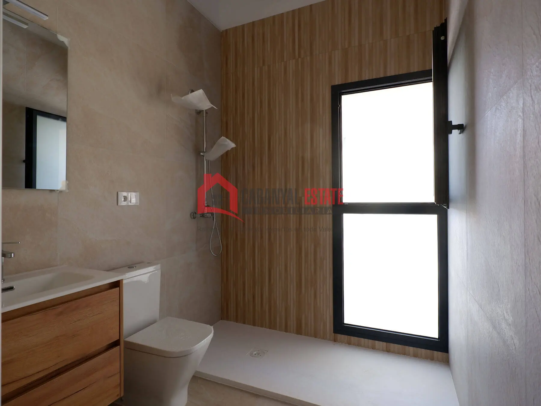 Apartment Of 80 M² In Valencia, Spain