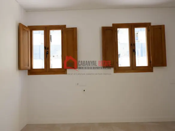 Διώροφη κατοικία 2 υπνοδωματίων στη Βαλένθια (80 τ.μ.)
