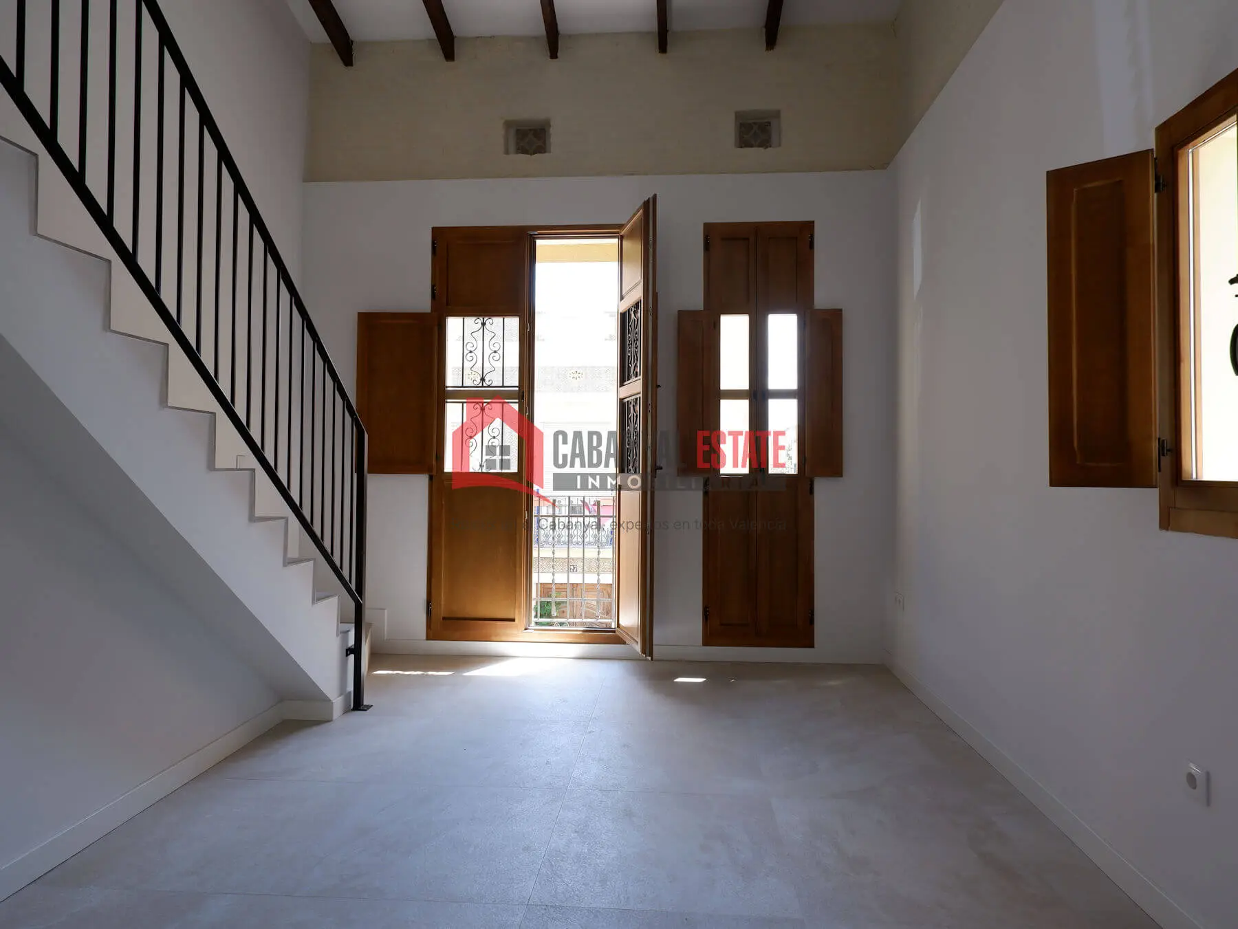 Apartment Of 80 M² In Valencia, Spain