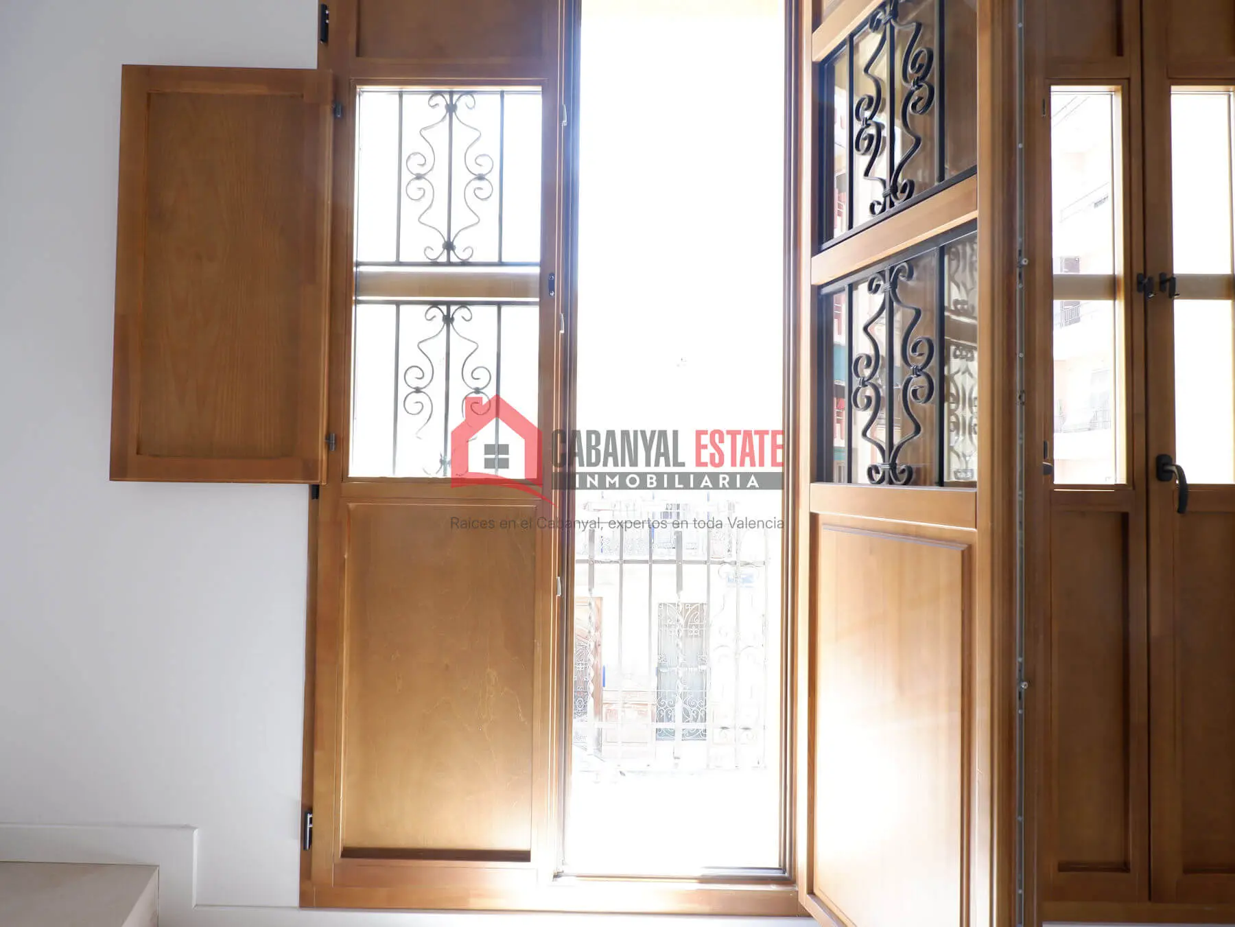 Apartment Of 80 M² In Valencia, Spain