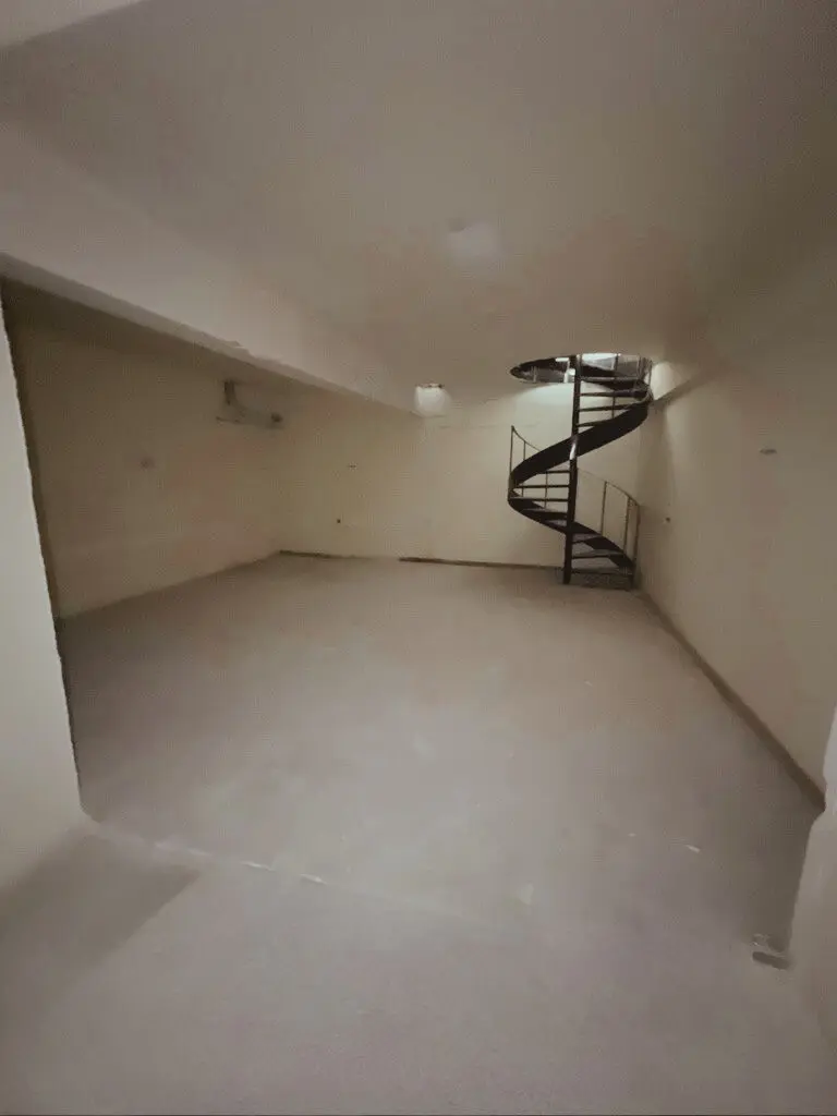 Flat Of 128 M² In Athens