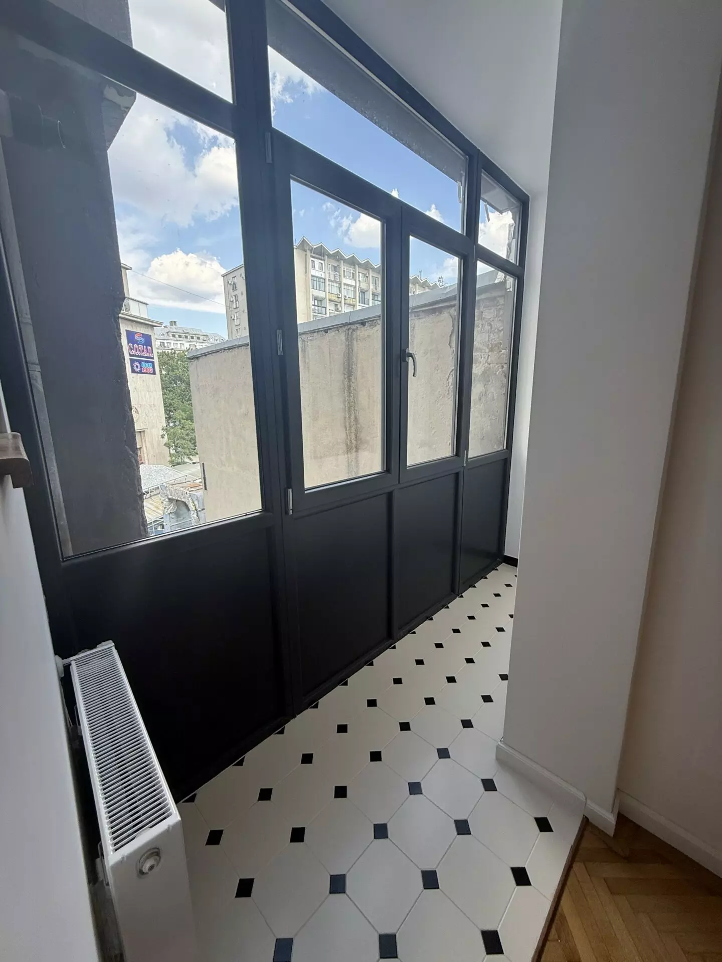 Apartment Of 68 M² With 2 Bedrooms In Bucharest City Center