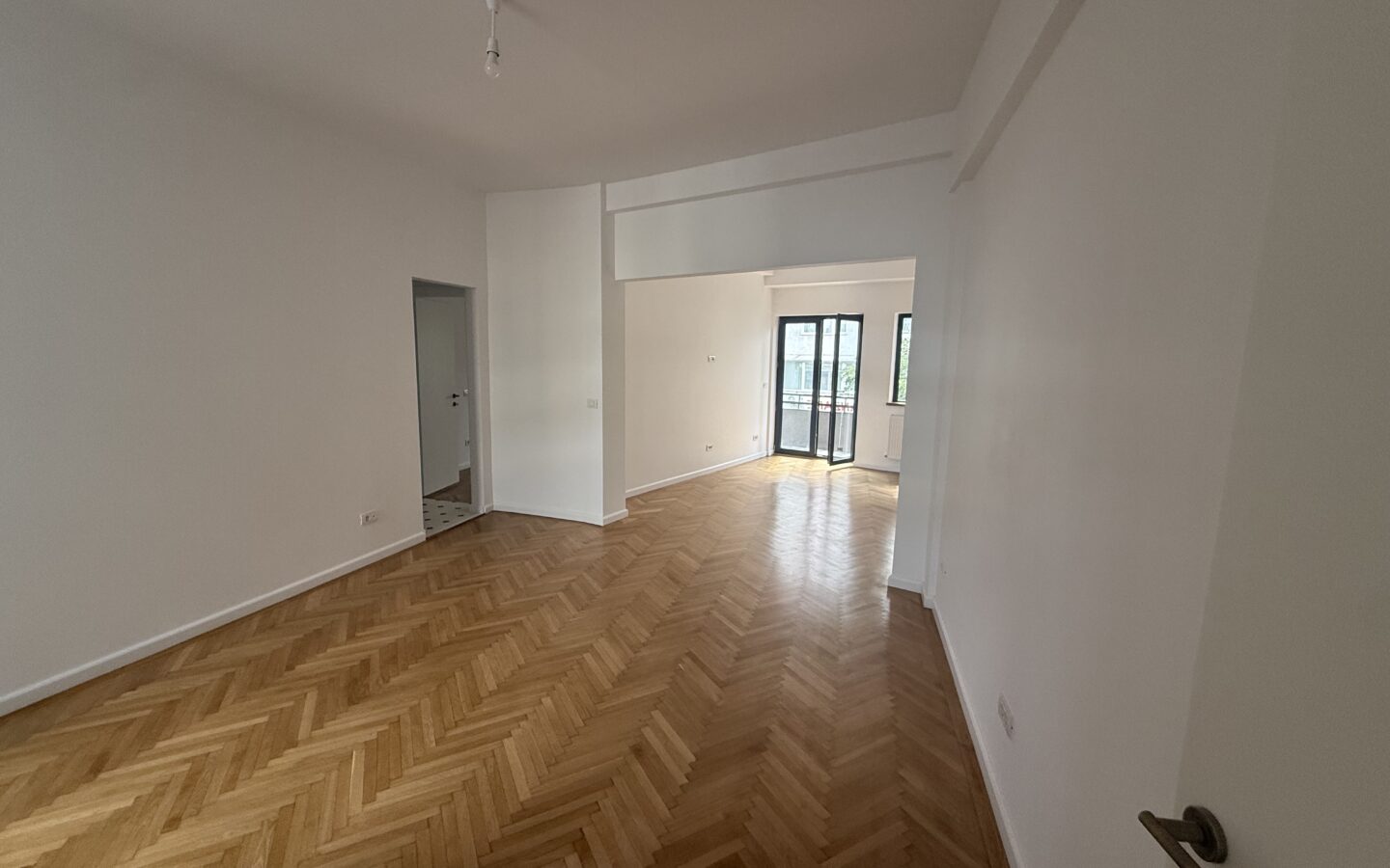 Apartment Of 68 M² With 2 Bedrooms In Bucharest City Center