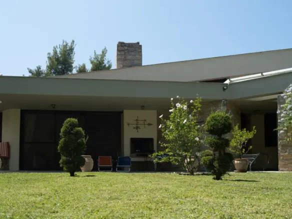 3-bedroom Villa In Kassandra, Greece (115 M²)