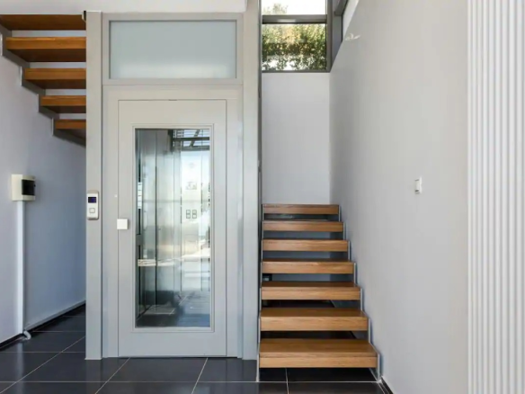 8-bedroom Villa In Aidipsos, Greece (600 M²)