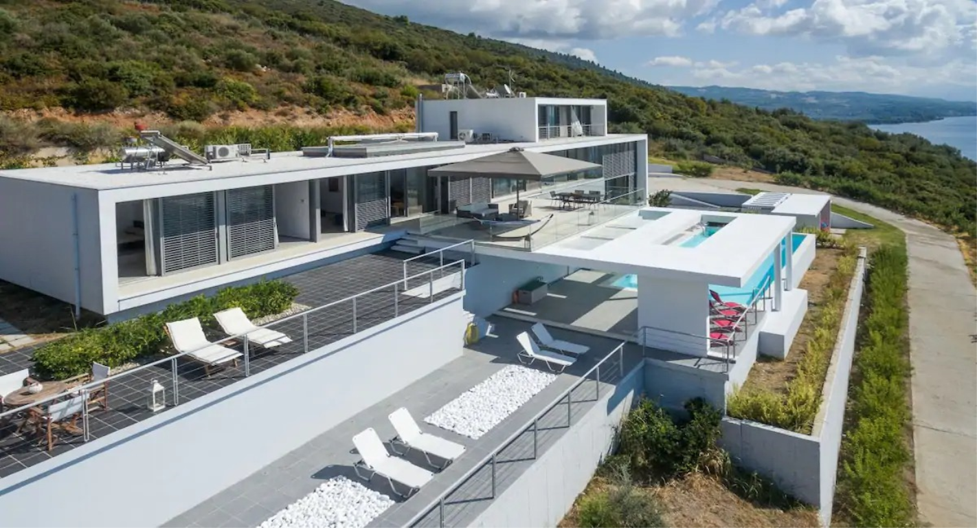 Villa Of 600 M² On Euboea Island