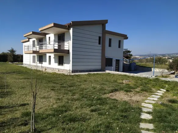 Detached House Of 480 M² In The Suburbs Of Thessaloniki