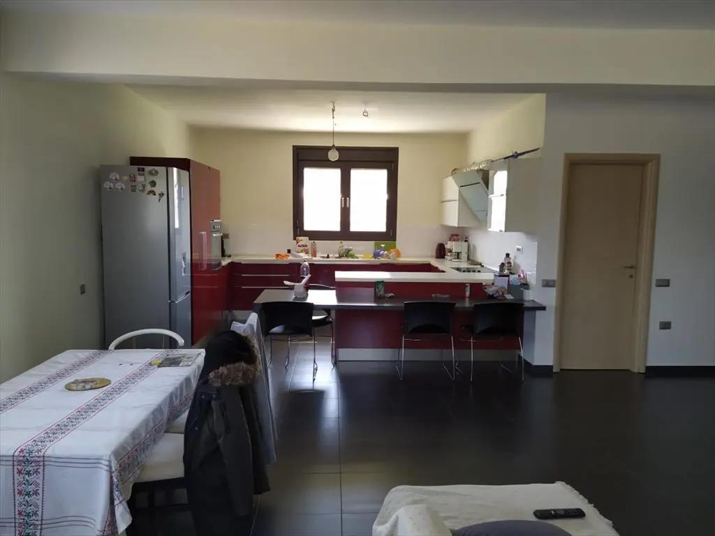 Detached House Of 480 M² In The Suburbs Of Thessaloniki