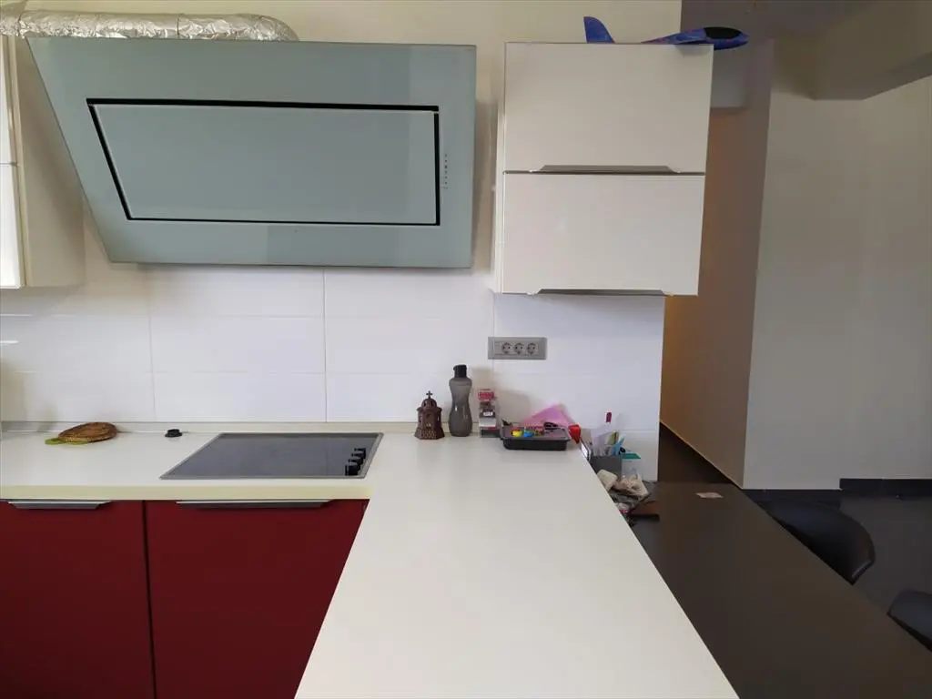 Detached House Of 480 M² In The Suburbs Of Thessaloniki