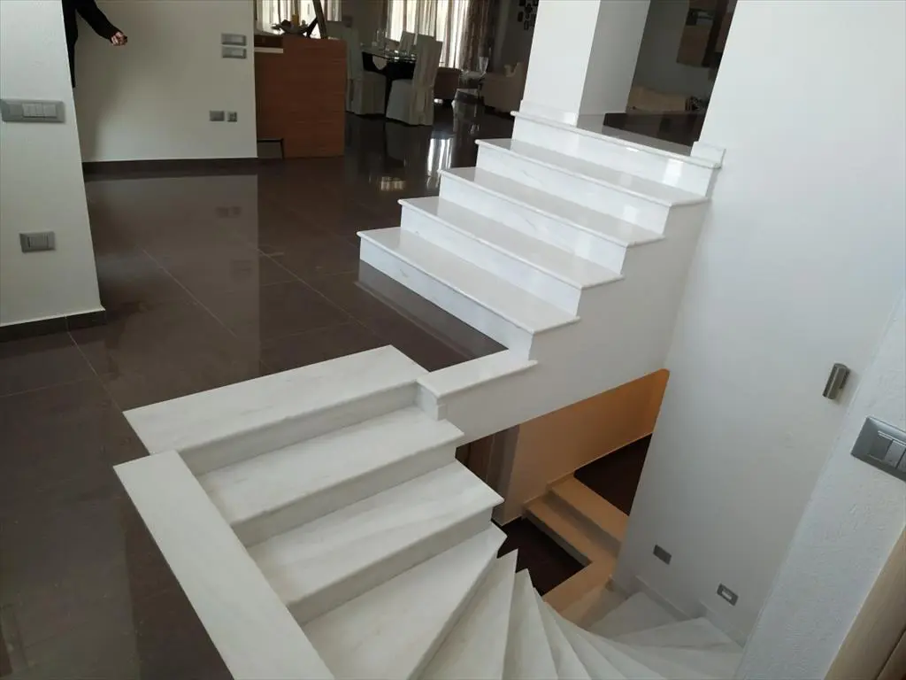 Detached House Of 480 M² In The Suburbs Of Thessaloniki