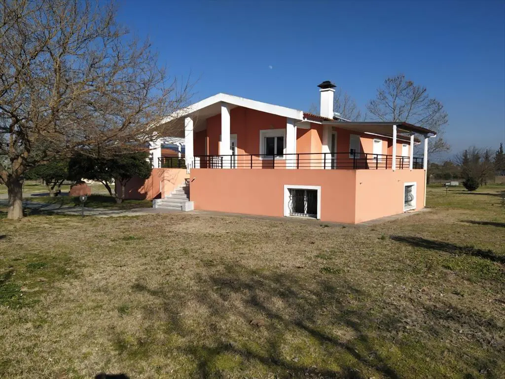 Detached House Of 470 M² In The Suburbs Of Thessaloniki