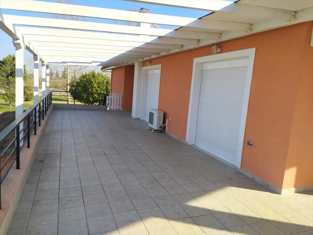 Detached House Of 470 M² In The Suburbs Of Thessaloniki