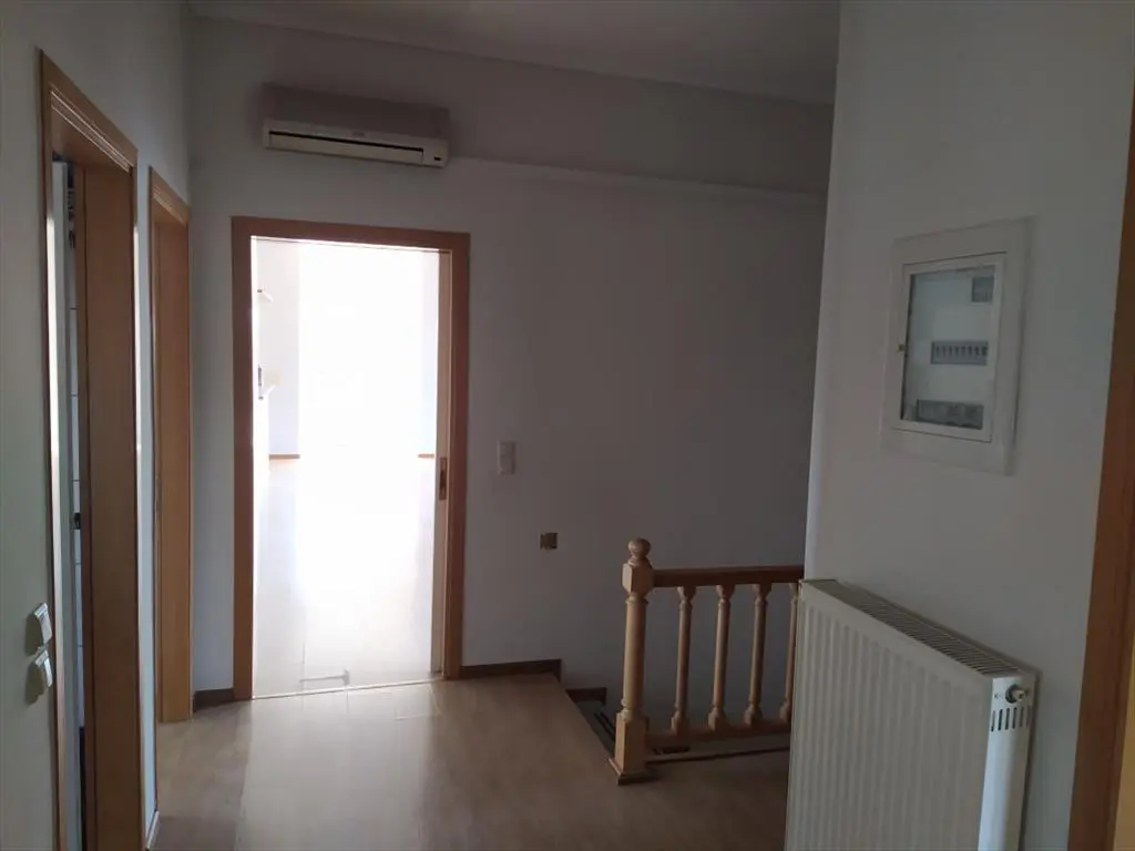 Detached House Of 470 M² In The Suburbs Of Thessaloniki