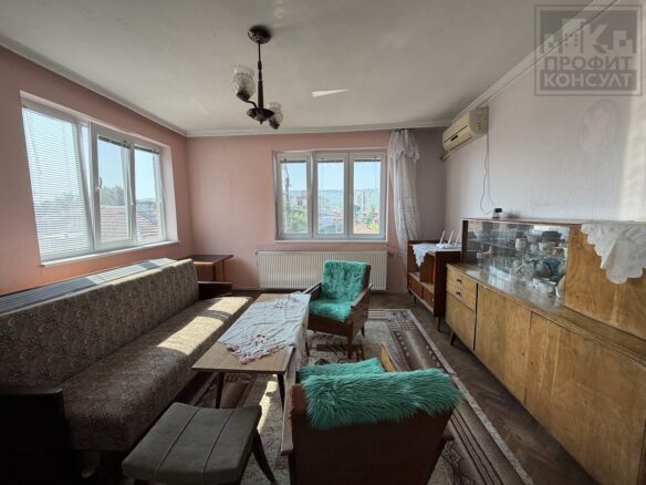 Two-bedroom Apartment Of 75 M² In Gorna Oryahovitsa City Centre