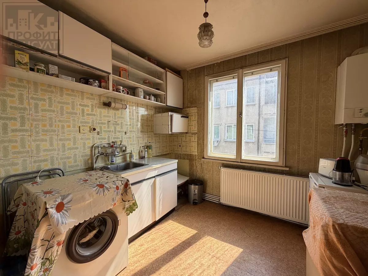9 Two-bedroom Apartment Of 75 M² In Gorna Oryahovitsa City Centre